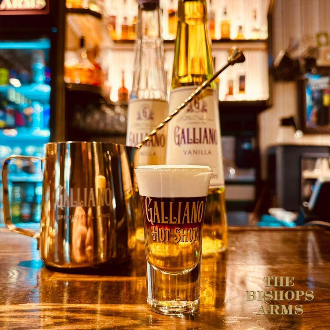 Hotel Bishops Arms Mora Eksteriør billede