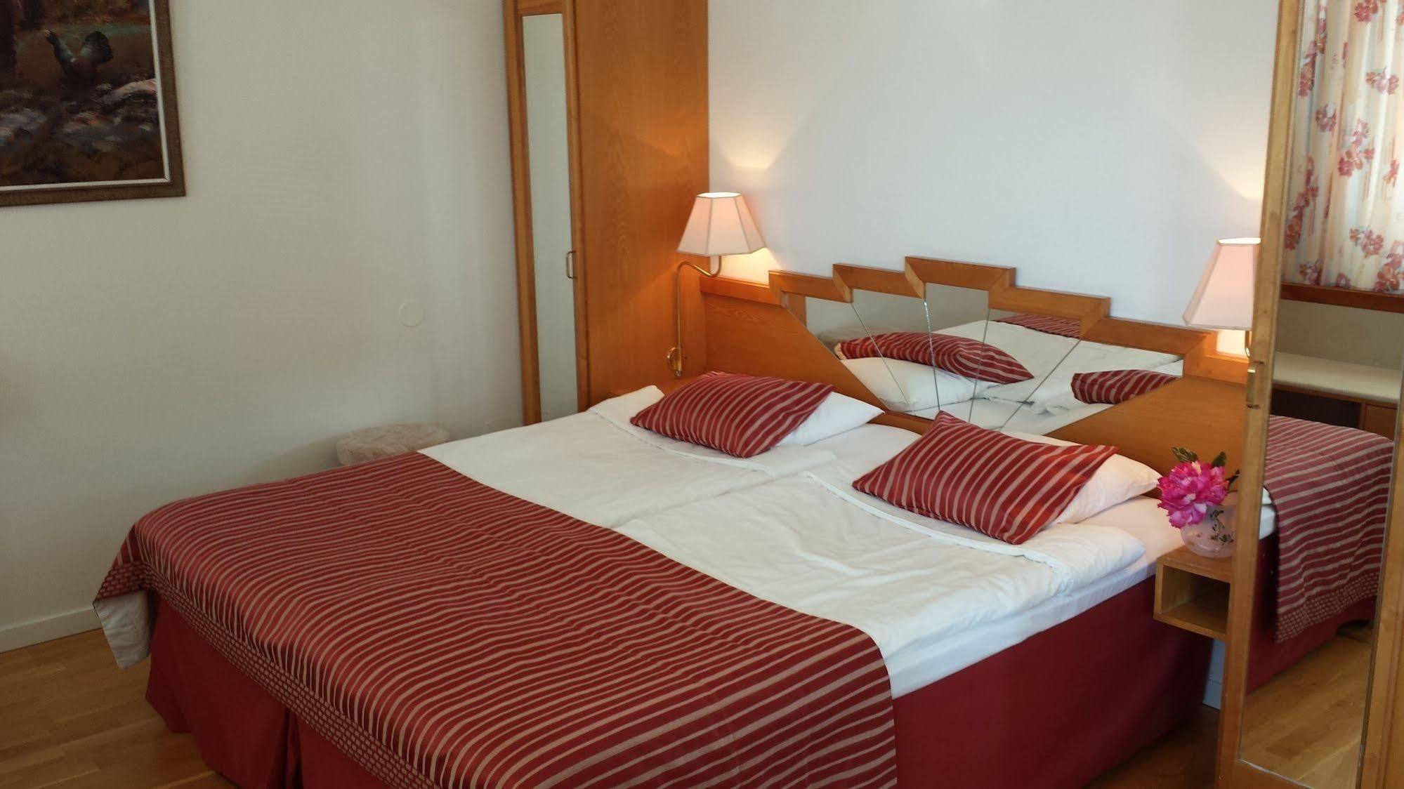 Hotel Bishops Arms Mora Eksteriør billede